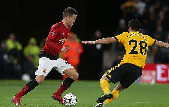 而我们期待 而我们期待